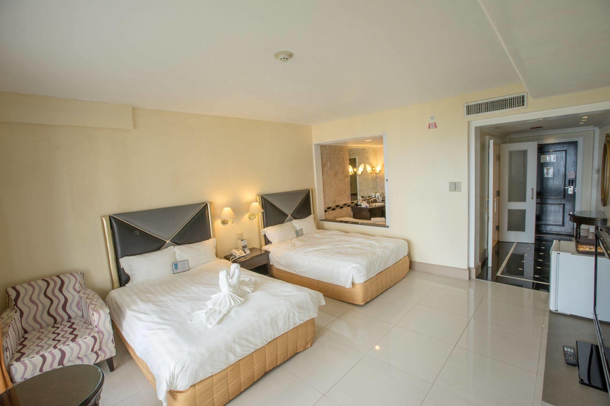 Royal Orchid Hotel Guam Tamuning Eksteriør billede